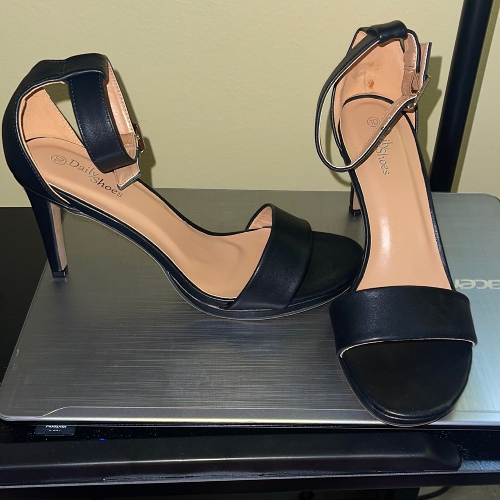Daily Shoes